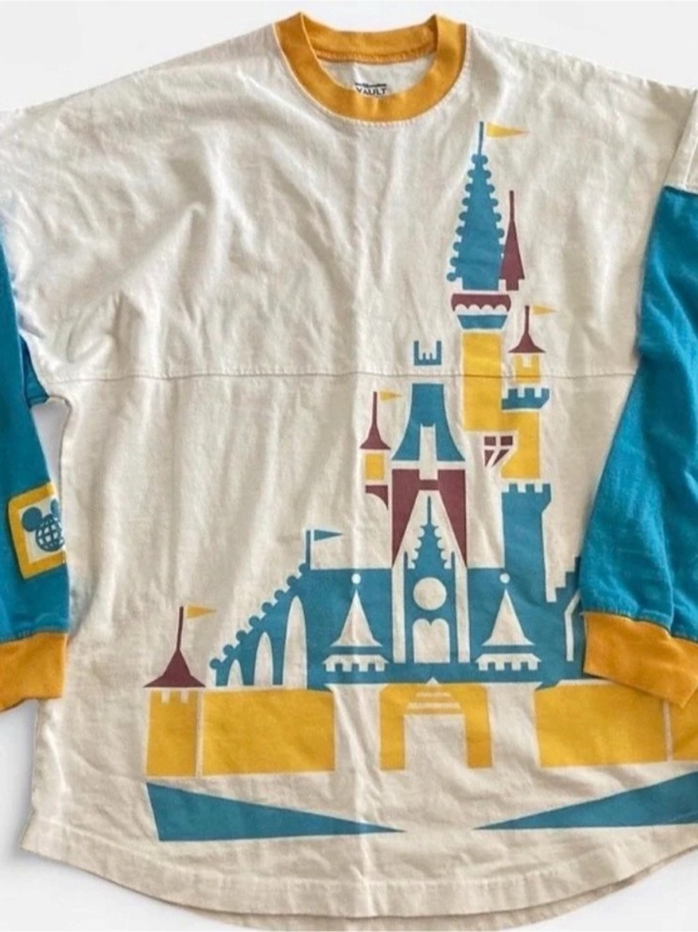 Walt Disney World Vault Collection Cinderella CastleGraphic Long Sleeve Jersey X
